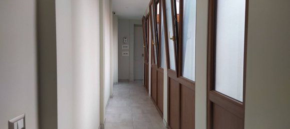 6 bedrooms Apartment in Portici, Italy No. 347466 33