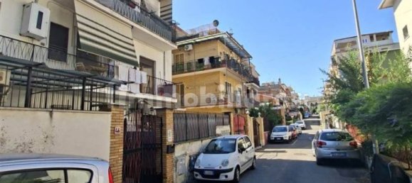 1 bedroom Apartment in Rome, Italy No. 272791 2