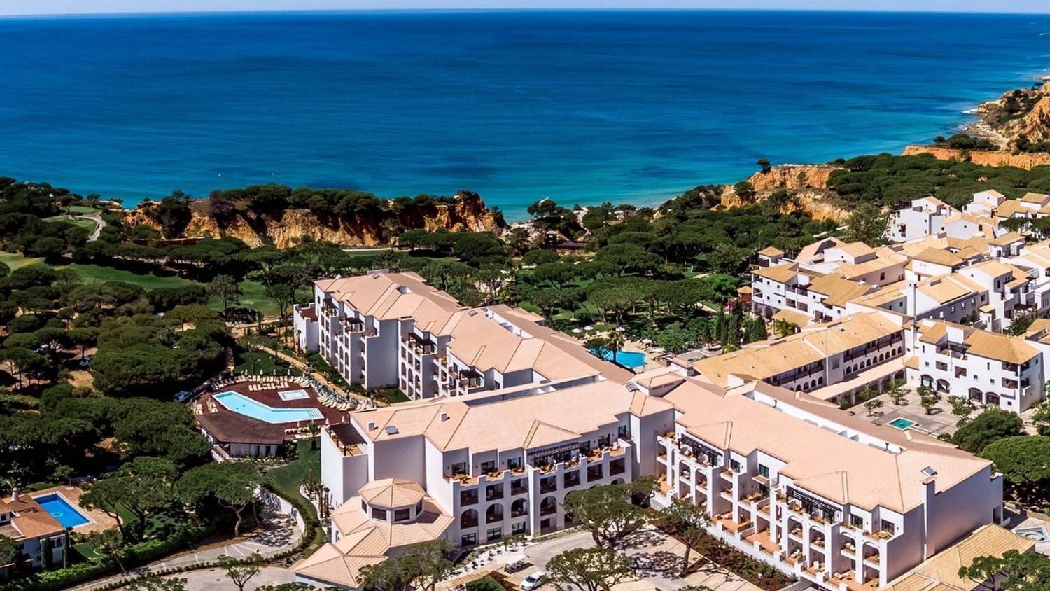 2 bedrooms Apartment in Albufeira, Portugal No. 125886