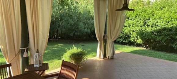 6 bedrooms Villa in Forte dei Marmi, Italy No. 15705 6