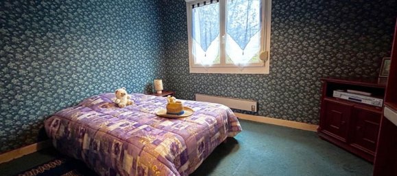 4 bedrooms House in Attichy, France No. 159475 4