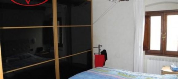 Apartamento de 4 divisões em Terranuova Bracciolini, Italy N.º 235915 4
