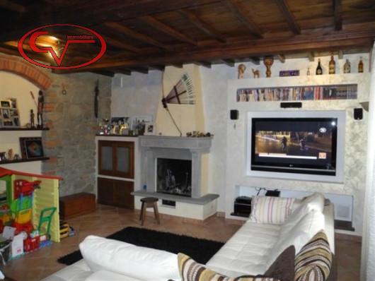 Apartamento de 4 divisões em Terranuova Bracciolini, Italy N.º 235915