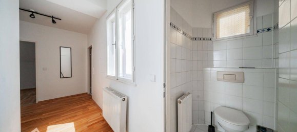 2 rooms Apartment in Mariahilf, Austria No. 240094 8