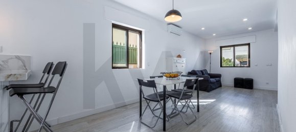 2 bedrooms Townhouse in Cascais, Portugal No. 198406 3