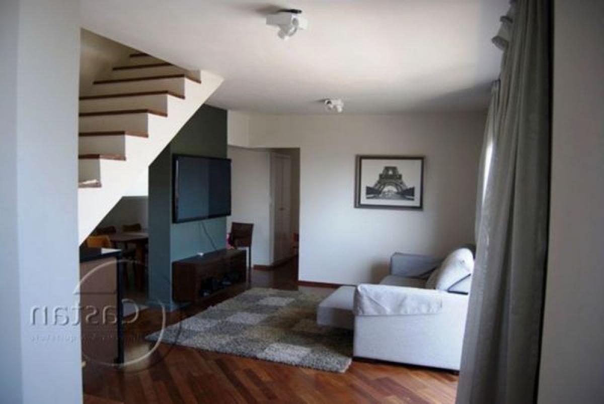 Casa de 3 dormitorios en Sao Paulo, Brazil No. 562067