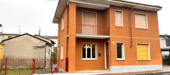 5غرفة فيلا في Retorbido, Italy رقم 114575 2