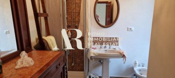 5 rooms Apartment in Pelago, Italy No. 107054 14