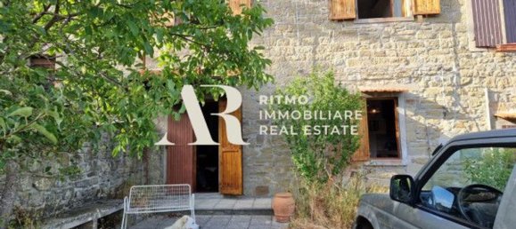 5 rooms Apartment in Pelago, Italy No. 107054 15