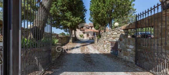 10 bedrooms Apartment in Monteleone d'Orvieto, Italy No. 291781 3