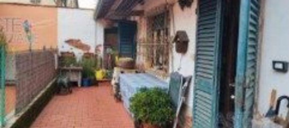 6 rooms House in Pescia, Italy No. 293320 9