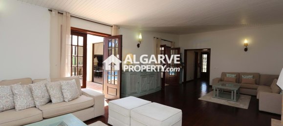 4 bedrooms House in Quarteira, Portugal No. 107006 12