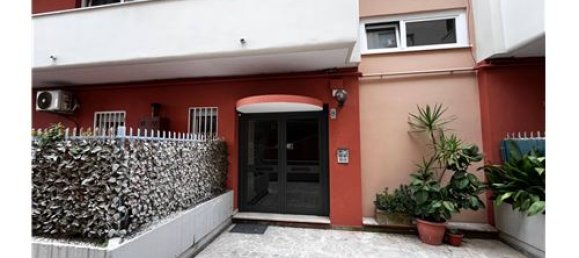 2 chambres Appartement à Rome, Italy No. 275981 3