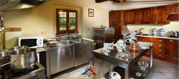 11 غرف نوم فيلا في Montecatini Terme, Italy رقم 164488 22