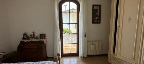 Вилла с 8 комнатами в Виареджо, Италия № 108633 17