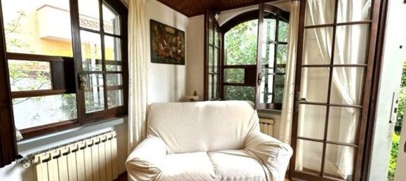 Вилла с 8 комнатами в Виареджо, Италия № 108633 8