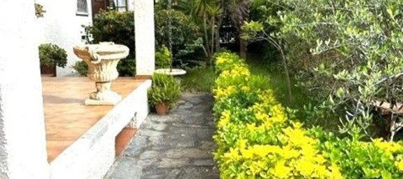 Вилла с 8 комнатами в Виареджо, Италия № 108633 34