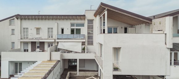 3غرفة شقة في Mantua, Italy رقم 338424 23