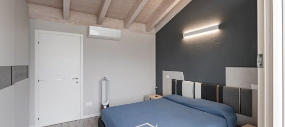 3غرفة شقة في Mantua, Italy رقم 338424 13