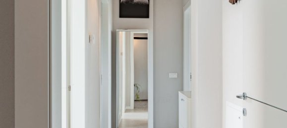 3غرفة شقة في Mantua, Italy رقم 338424 3