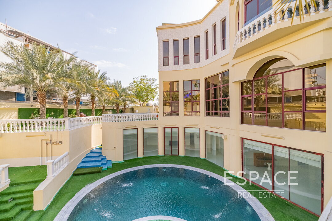 8 غرف نوم فيلا في Emirates Hills, UAE رقم 106230