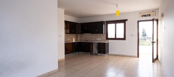 Hotel for sale in Nicosia, Cyprus № 24469 2