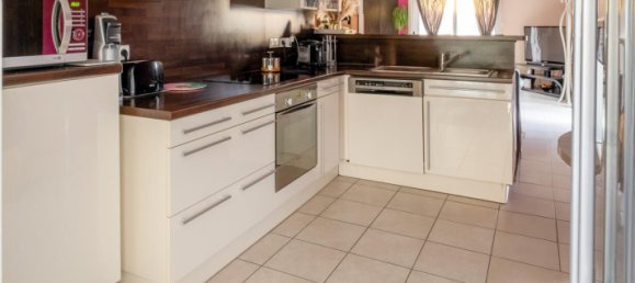 7 rooms Villa in Prisse, France No. 290439 10