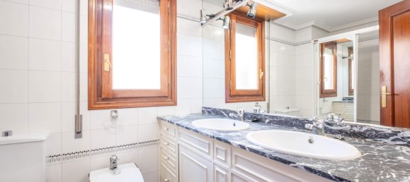 2 bedrooms Apartment in Zaragoza, Spain No. 63735 19