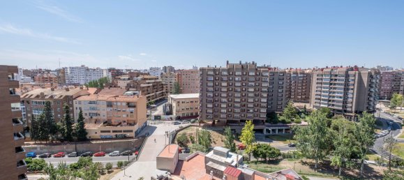 2 bedrooms Apartment in Zaragoza, Spain No. 63735 12