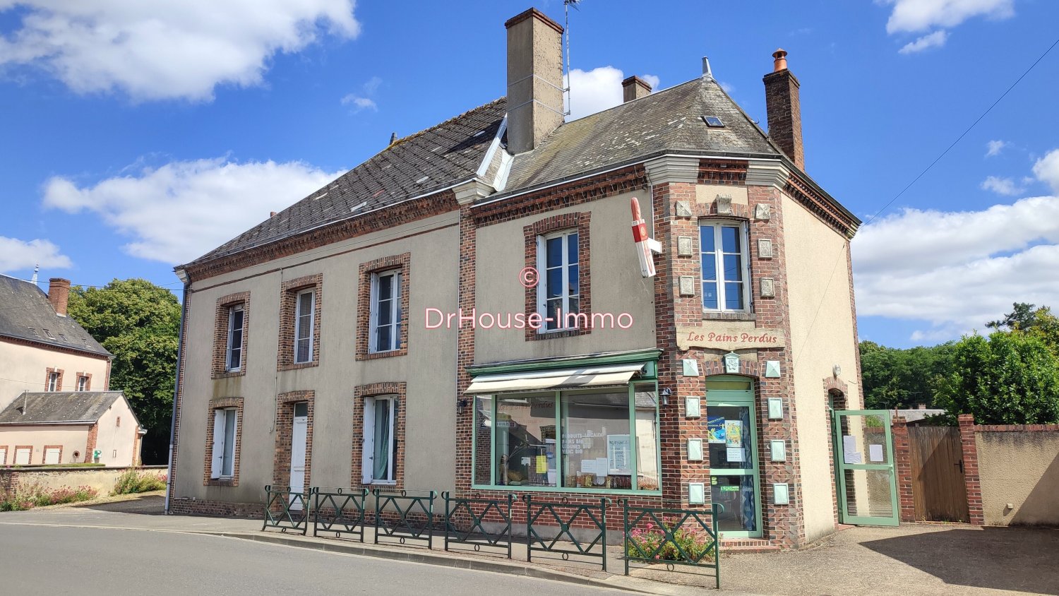 Casa de 5 dormitorios en Loir-et-Cher, France No. 48958