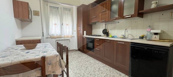 3-salle Appartement à Vasto, Italy No. 17152 18