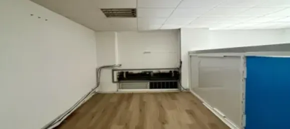 Imóvel comercial em El Campello, Spain 95 m² N.º 136932 33