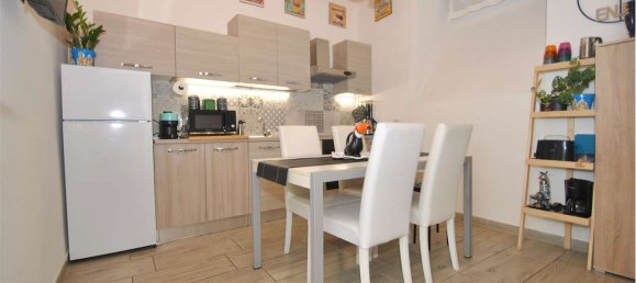 2 Schlafzimmer Wohnung in Florence, Italy, Nr. 335320 10