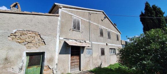 6 bedrooms House in San Lorenzo in Campo, Italy No. 128887 5