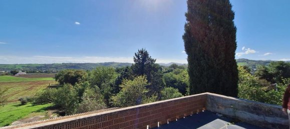 6 bedrooms House in San Lorenzo in Campo, Italy No. 128887 4