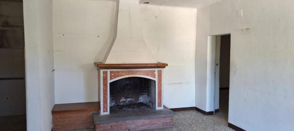 6 bedrooms House in San Lorenzo in Campo, Italy No. 128887 14