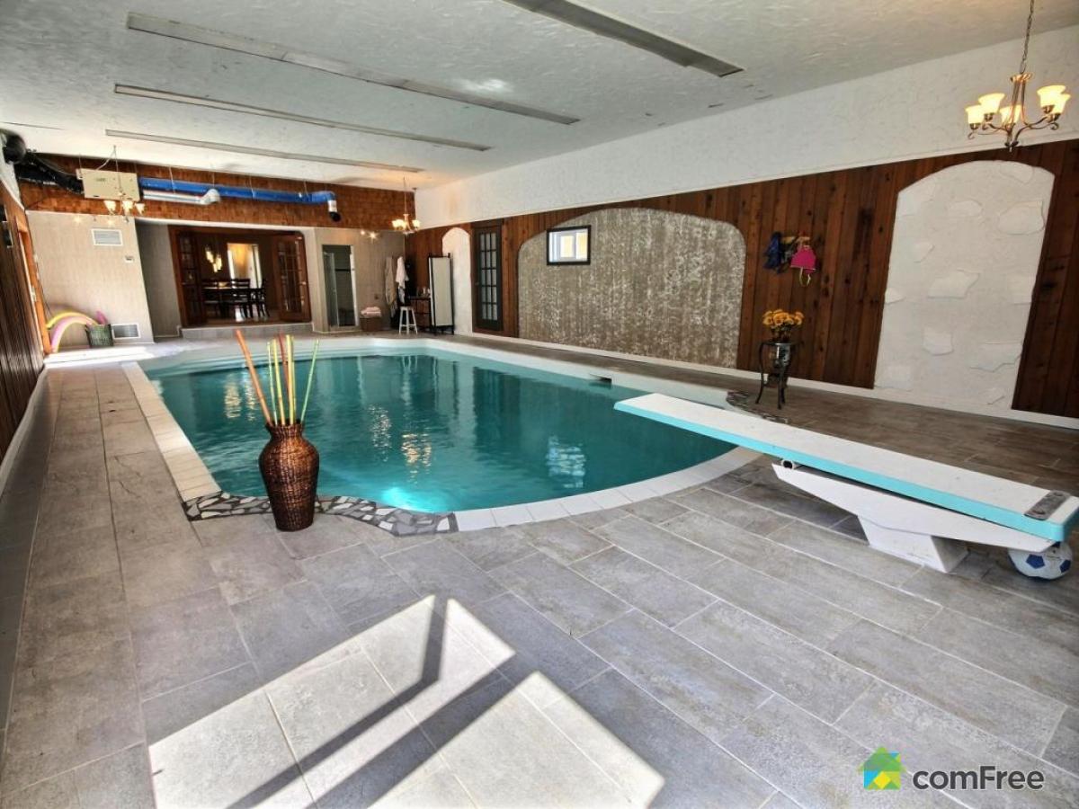 3 bedrooms House in Ottawa, Canada No. 13