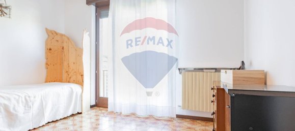 3 bedrooms Villa in Legnano, Italy No. 131006 24