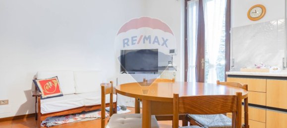 3 bedrooms Villa in Legnano, Italy No. 131006 18