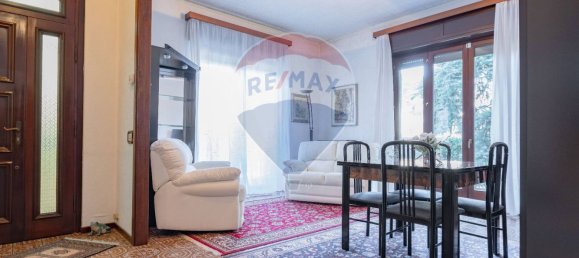 3 bedrooms Villa in Legnano, Italy No. 131006 5