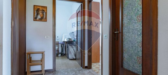 3 bedrooms Villa in Legnano, Italy No. 131006 30