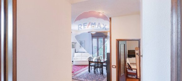 3 bedrooms Villa in Legnano, Italy No. 131006 42