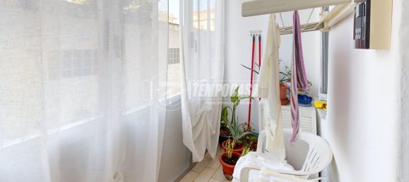 Apartamento de 2 habitaciónes en Turin, Italy No. 274495 10