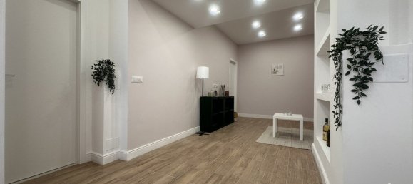 Квартира с 2 спальнями в Генуя, Италия № 373608 8