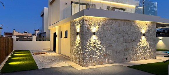 3 bedrooms Townhouse in Alicante, Spain No. 11534 30