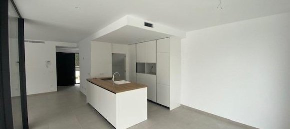 3 bedrooms Townhouse in Alicante, Spain No. 11534 9