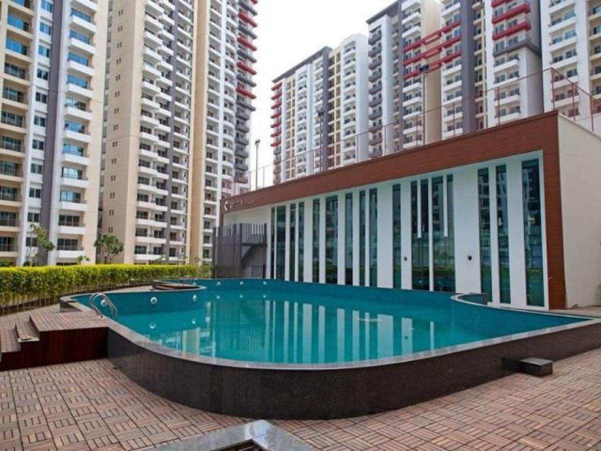 Casa T2 em Noida, India N.º 66640