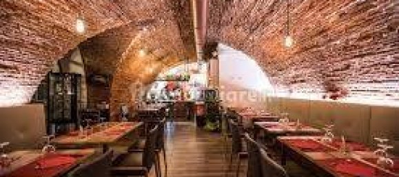 2-salle Propriété commerciale à Milan, Italy No. 245867 18