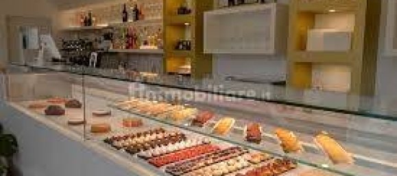 2-salle Propriété commerciale à Milan, Italy No. 245867 15