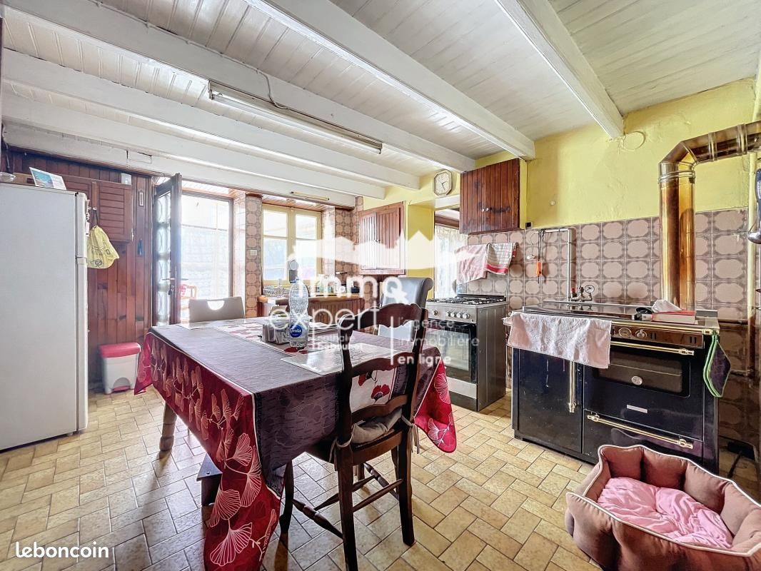 Таунхаус с 4 спальнями в Ажекур, Франция № 246139